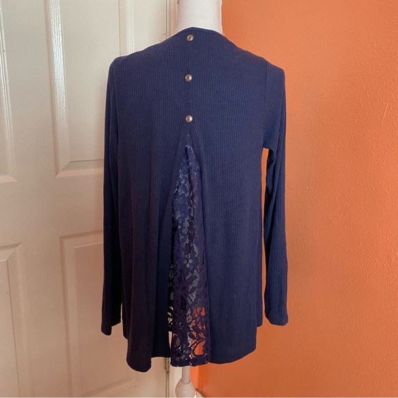 (noBrand) woman’s blue sweater cardigan S - Picture 2 of 3